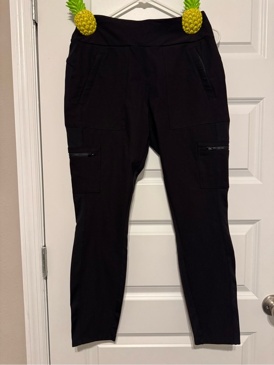 Athleta Pants - Black Women’s Cargo Jogger Pants